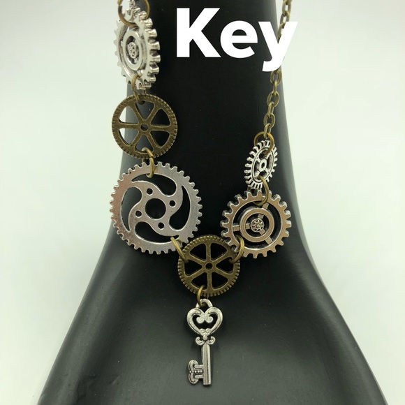 Steampunk Necklace (3) Styles NWT - Picture 4 of 6